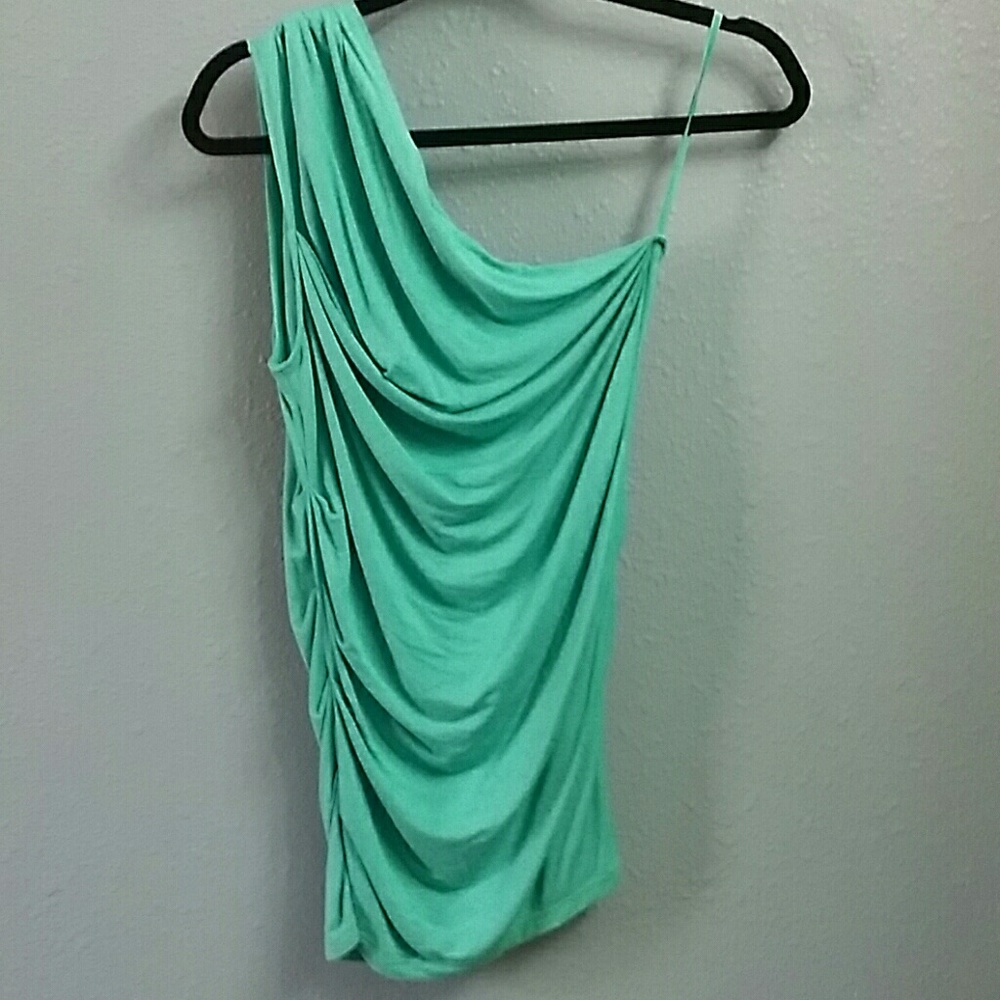 Ellie Tahari one shoulder ruched top
